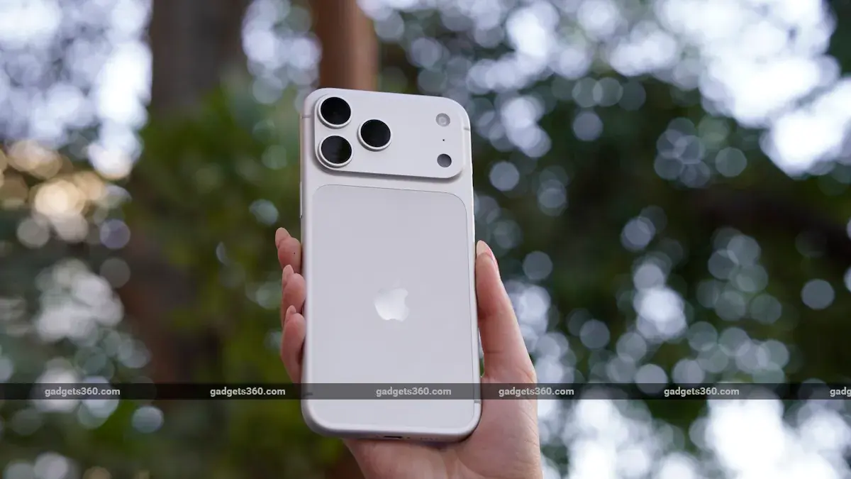 iPhone 18 Pro Max के कंपोनेंट की कीमत iPhone 17 Pro Max से लगभग $300 अधिक हो सकती है: रिपोर्ट