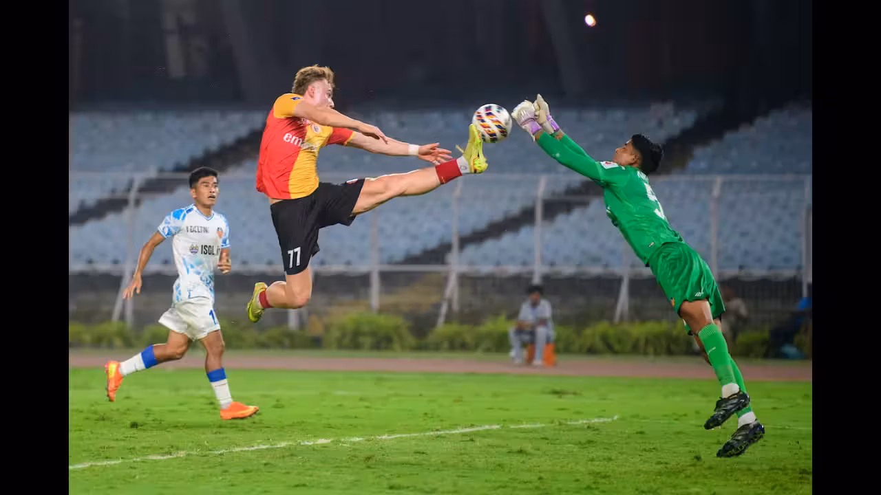 अब कोई गुप्त डील नहीं: एआईएफएफ ने क्लबों से खिलाड़ियों के वेतन का पूरा खुलासा करने को कहा