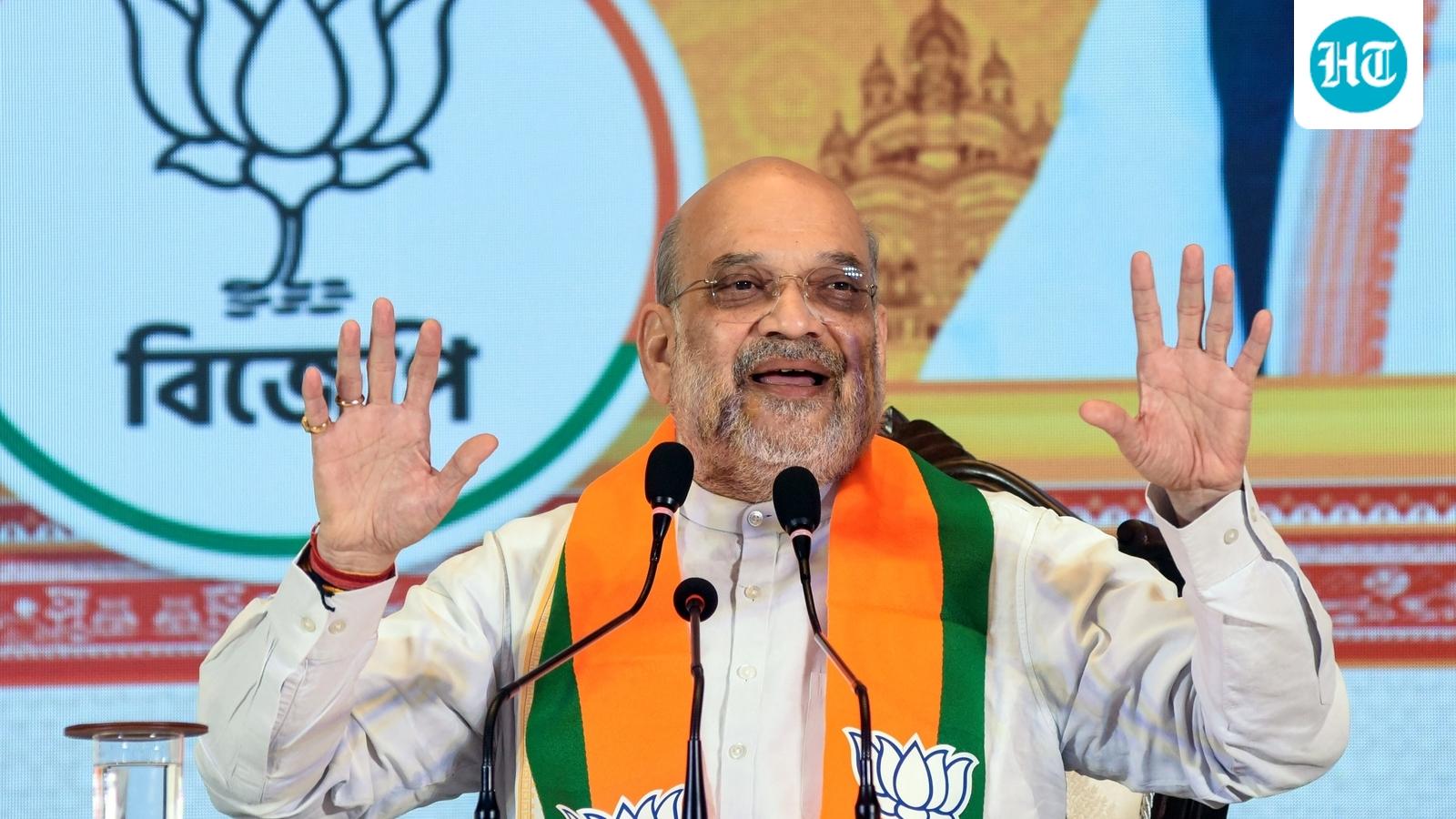 भाजपा के घोषणापत्र में बंगाल में यूसीसी, घुसपैठ रोकने, महिलाओं, युवाओं को ₹3,000 की सहायता देने का वादा किया गया है।