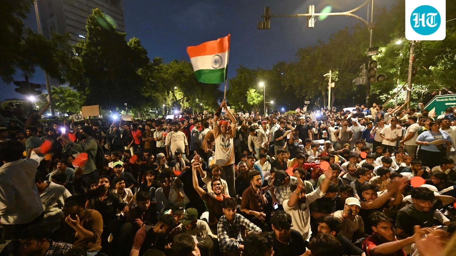 सीजेपी एक और मार्च की धमकी क्यों दे रहा है: 3 लंबित मांगों में एफआईआर, एनईईटी मुआवजा